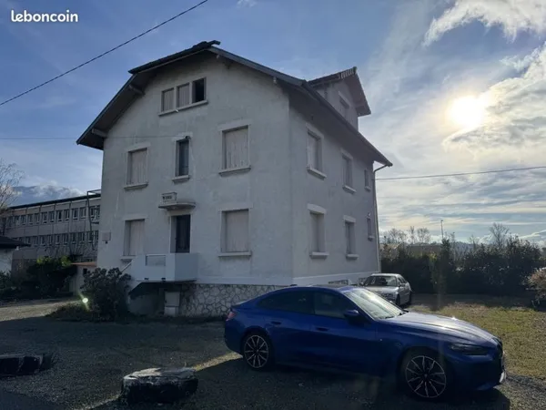 Parking/box 13 m² Aix-les-Bains