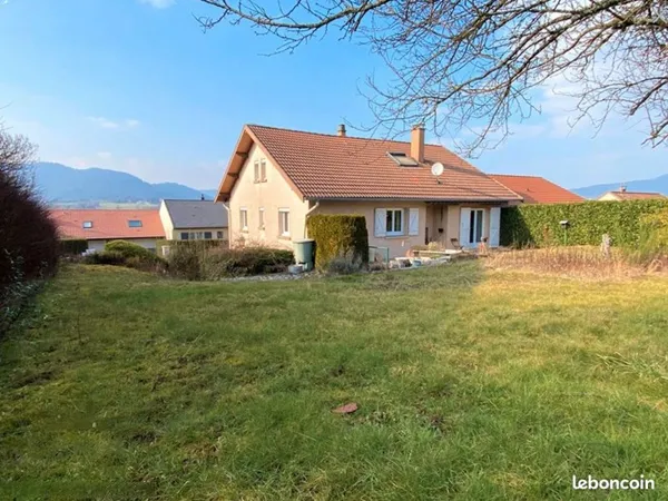 Maison rénovée idéale grande famille ou projet locatif avec F2 indépendant - aucun travaux à prévoir