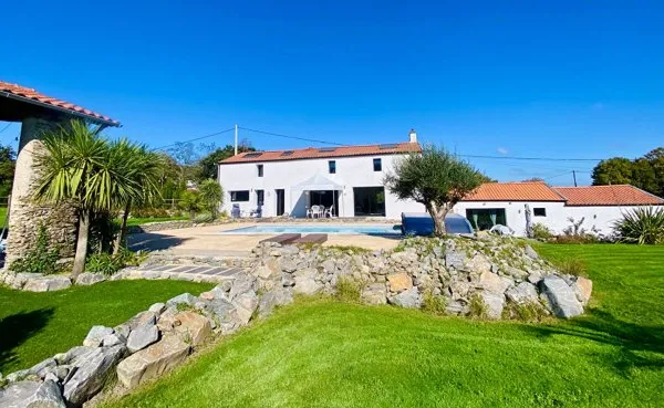 Maison Saint Mars De Coutais 7 pièce(s) 245 m2
