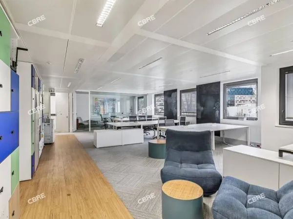 Bureaux 414 m²