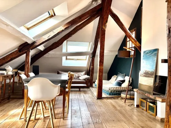 'Maurice' grand T3 atypique sur les toits - charme et vue im