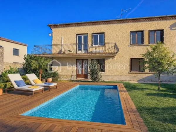 Maison 8 pièces 190 m²