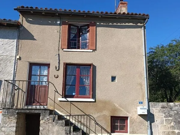 Maison Vente Charroux 4p 60m² 60000€