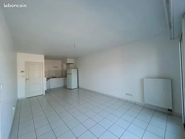 Appartement T2 secteur La Catho République