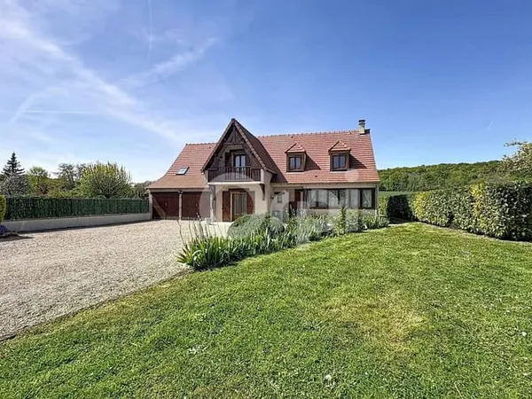 Maison 6 pièces 143 m²
