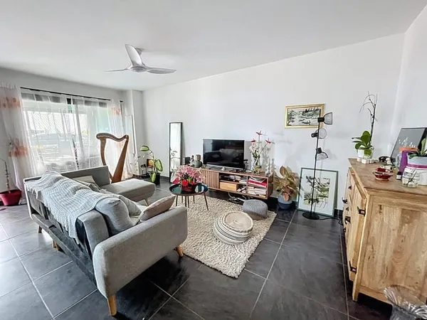 Appartement T4 avec jardin privatif aux Avirons