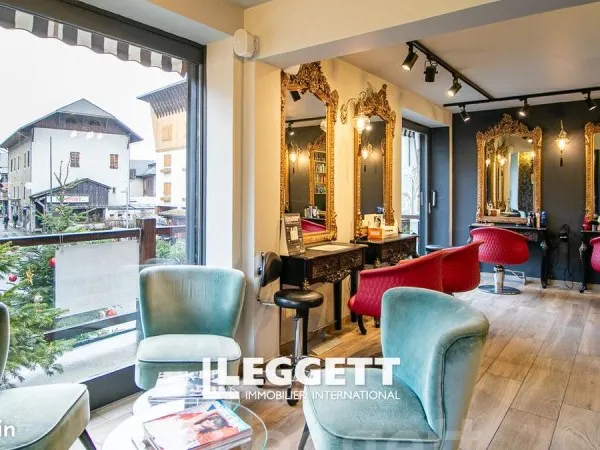 Commerce coiffure 45 m²