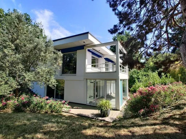 Villa 11 pièces 259 m²