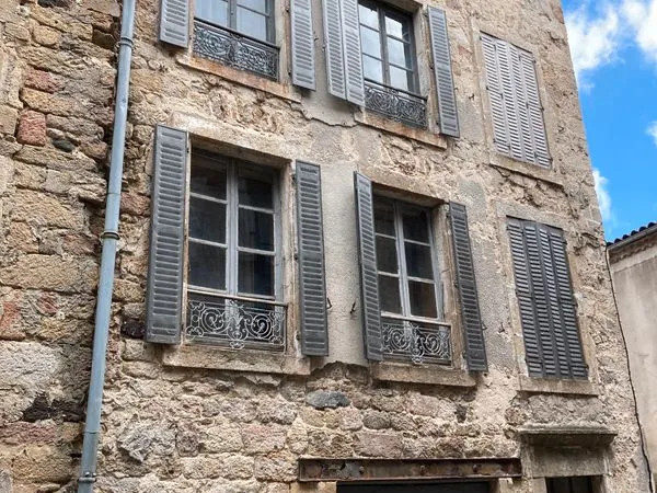 Maison dans village classé " plus beaux villages de France"