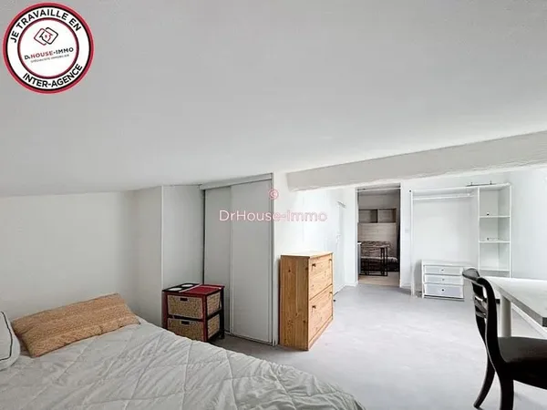Studio 2 pièces 17 m²