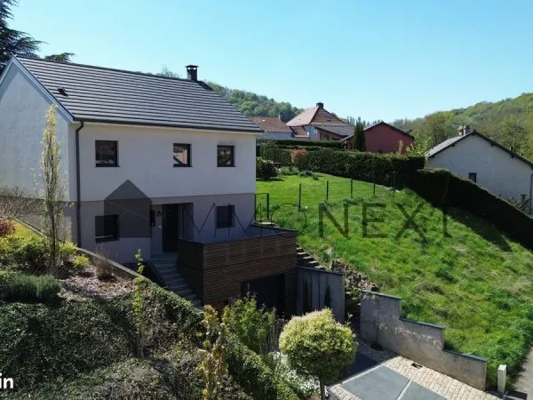 Maison 6 pièces 140 m²