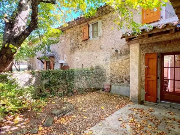 Maison de charme à la campagne