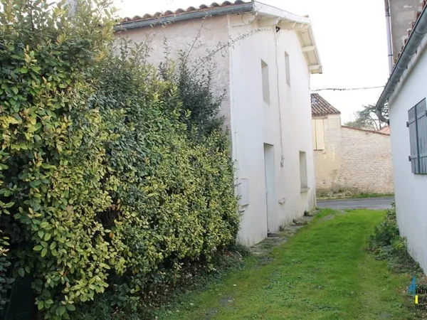 CENTRE VILLE MESCHERS-SUR-GIRONDE