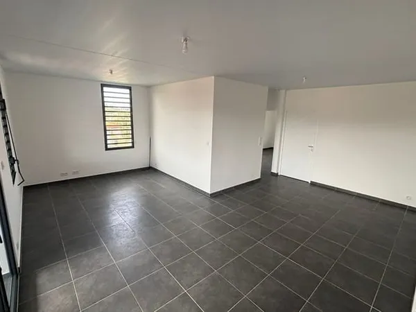 Appartement 3 pièces 74 m²