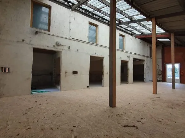Loft à rénover 182,9m2