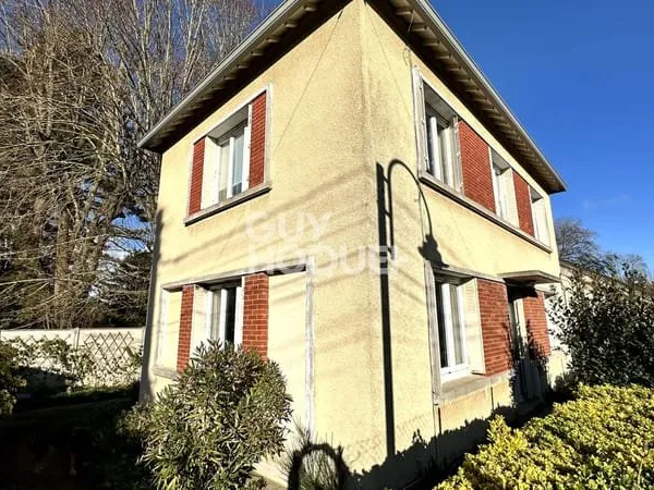 Maison de ville 2 pièces - Forges Les Bains - 46 m2