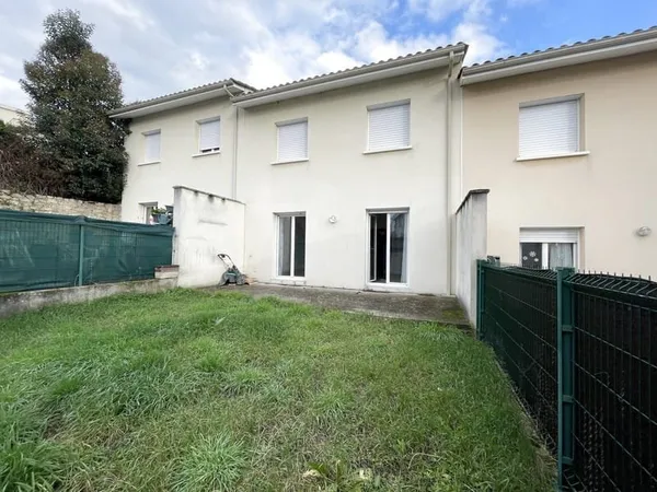Maison T5, 4 chb, garage, petit jardin