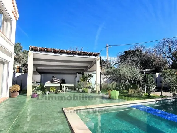 Maison 7 pièces 189 m²