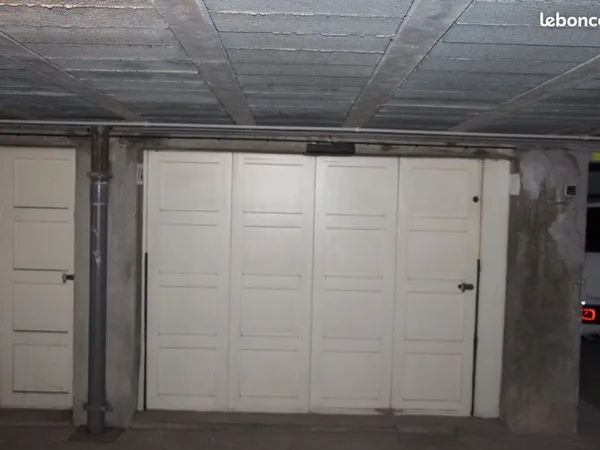 Loue garage- Box