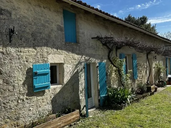Jolie maison située dans un hameau actif