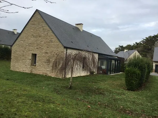 Maison T4 110m2 + véranda + 2 garages Senioriales Pont-Aven Résidence Seniors