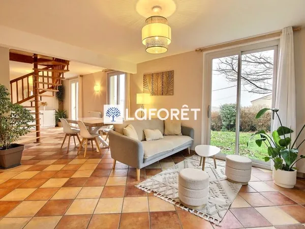 Maison 6 pièces 130 m²