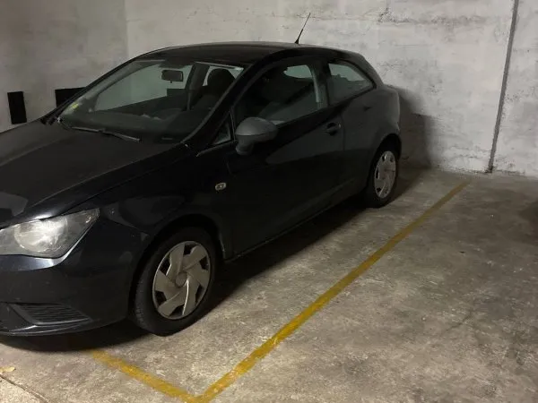 Parking 11 m²