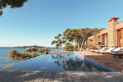 Maison 10 pièces 350 m²
