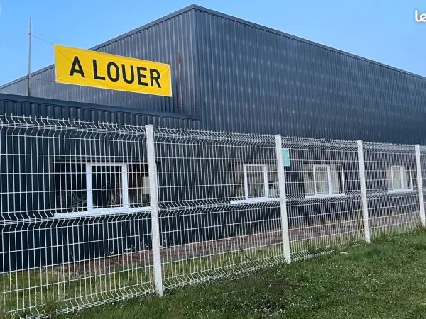Local commercial 560 m2 za de crepy en valois