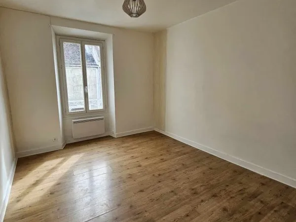 Appartement F3 avec jardin privatif