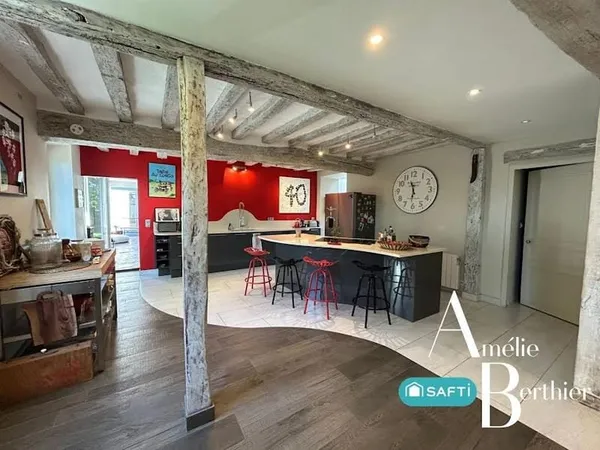 Maison 8 pièces 200 m²