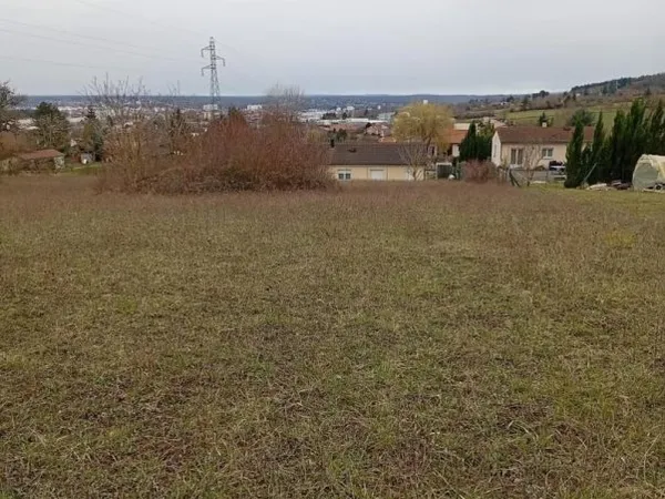Terrain à bâtir de 2082 m² vue dégagée