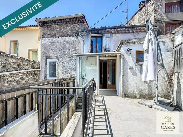Maison de village à rénover avec jardin et caves