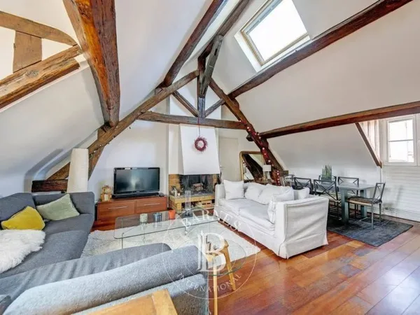 Appartement 6 pièces 136 m²