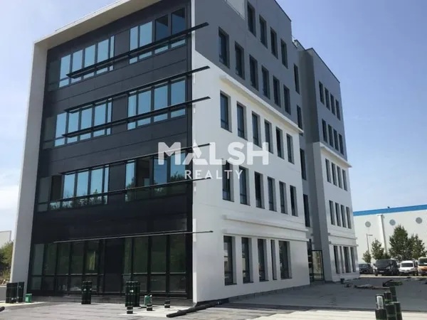 Bureaux 543 m²