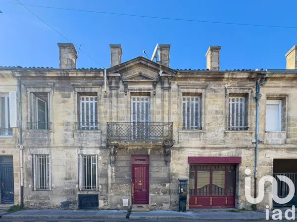 Immeuble 270 m²