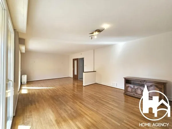 Appartement 4 pièces 90 m²