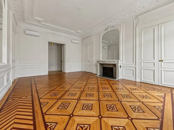 Bureaux 888 m²