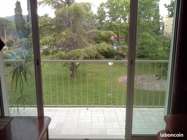 Appartement F3 dans résidence calme et proche centre-ville