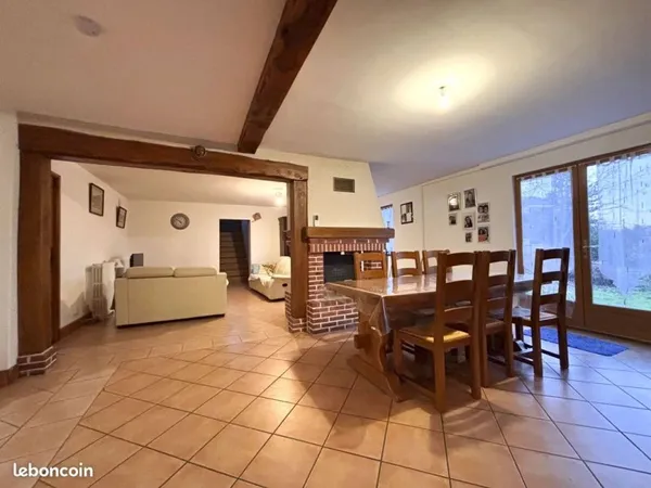 Maison 6 pièces 175 m²