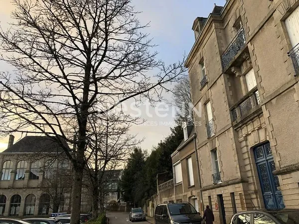 Appartement 3 pièces 103 m²