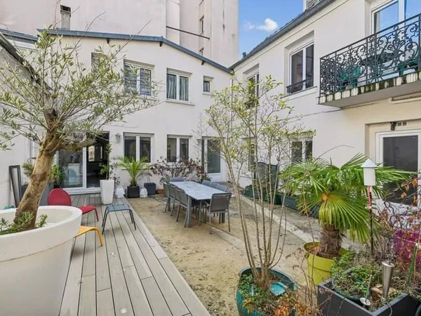 Maison 6 pièces 209 m²