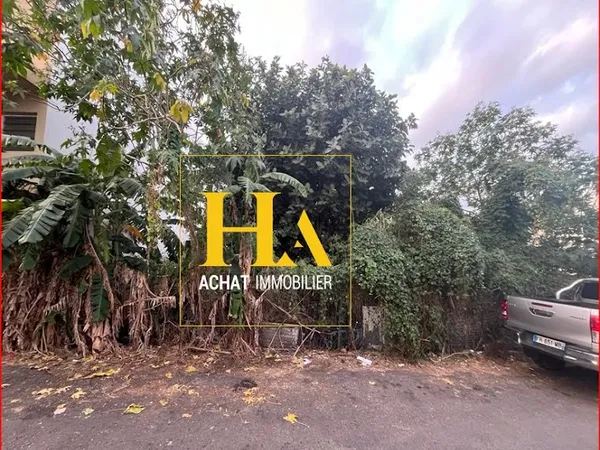 Terrain 467 m²
