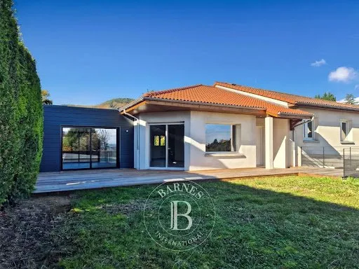 Maison 7 pièces 175 m²