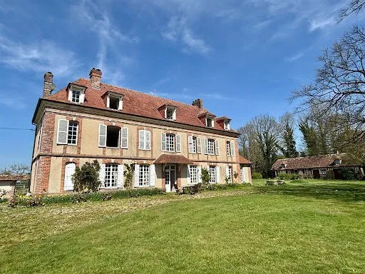 Maison 11 pièces 294 m²