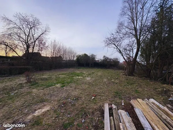 Terrain constructible 1180 m² - Labeuvrière - Libre de constructeur