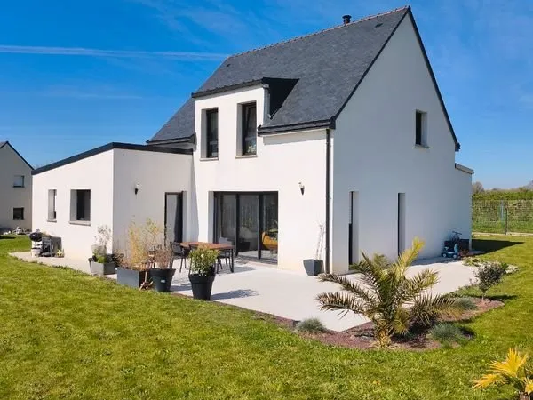 Maison plumeliau