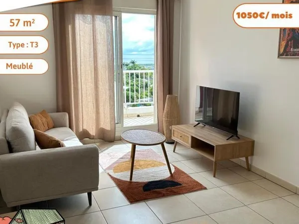 A LOUER - T3 MEUBLE - ST CLOTILDE