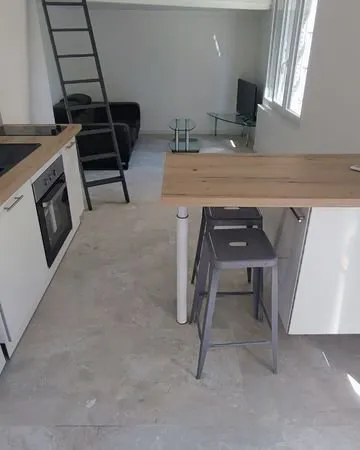 Studio meublé