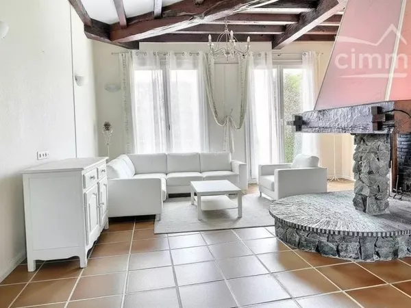 À vendre : Échirolles Gare, maison avec jardin et annexes
